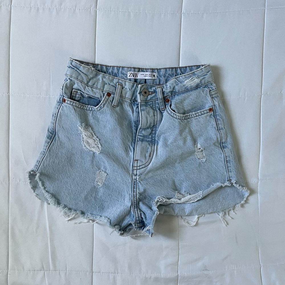 Zara Light Wash Denim Jeans 2